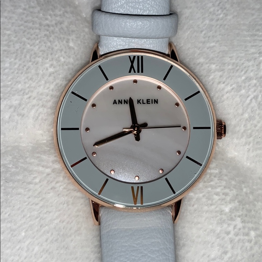 Anne Klein Watch - Picture 2 of 3